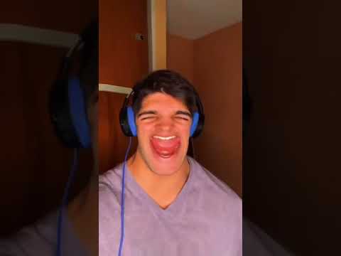 Jaimito se la pudre a la abuela?