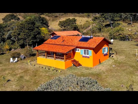 CASA de CHÁCARA encantadora com VARANDA envidraçada