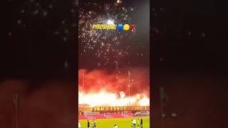 BTSV-ULTRAS mit einer fetten Pyroshow! 🤯🔵🟡 #eintrachtbraunschweig