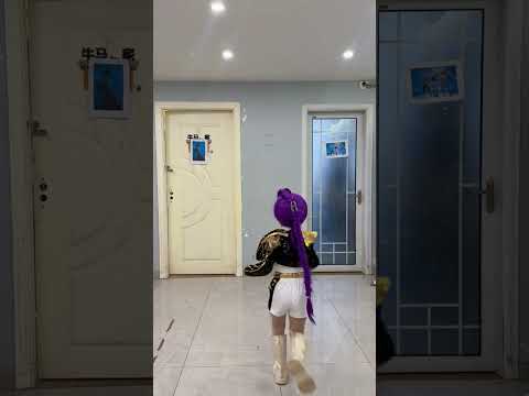 Which side should I choose?#clown #couple #shorts #kpop #funny