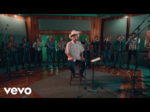 Alfredo Olivas - DE SOBREMANERA (EN VIVO)