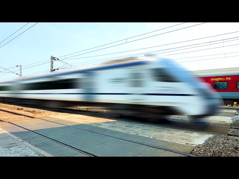 33 HIGH SPEED TRAINS CROSSING RAILROAD LEVEL CROSSINGS | Level Crossings | Indian Railways TRAINS