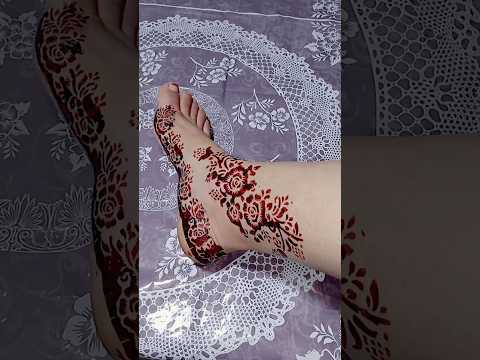 فكرة سهلة لنقش حناء على الرجلين #youtubeshorts #نقش #ad #art #ytshorts ..#mhendi  #follow #artist