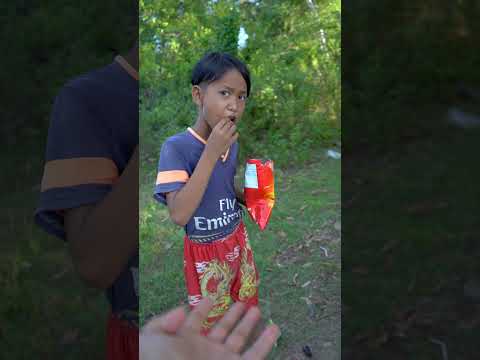 Outdoorfood SIMPLE and USEFUL U Are So Kind All Bro Share Snack In Forest #survival #camping #forest