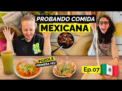 Probando COMIDA MEXICANA en LA CASA DE TOÑO | POZOLE por PRIMERA VEZ