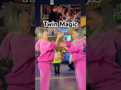 #twins #streetwear #ootd #theparenttrap handshake