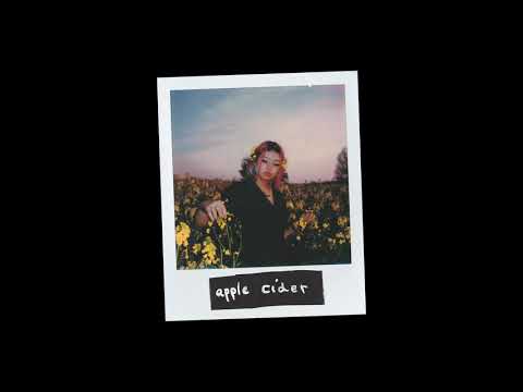 Beabadoobee - Apple Cider
