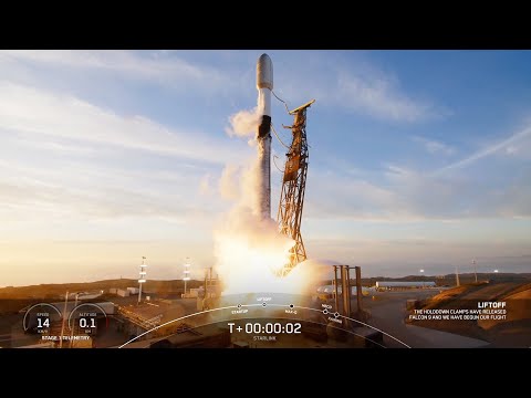 Blastoff! SpaceX launches Starlink batch from California, nails landing