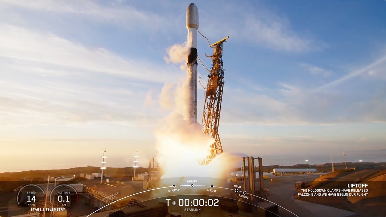 Blastoff! SpaceX launches Starlink batch from California, nails landing