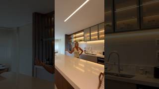 Belo apartamento para venda mobiliada em Alphaville SP, 336m2 com 4 suítes e 4 vagas - 4.990.000,00