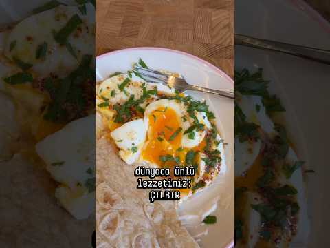 daha önce ÇILBIR denediniz mi? 🌍 #cilbir #turkisheggs #turkishbreakfast #turkishfood #çılbır