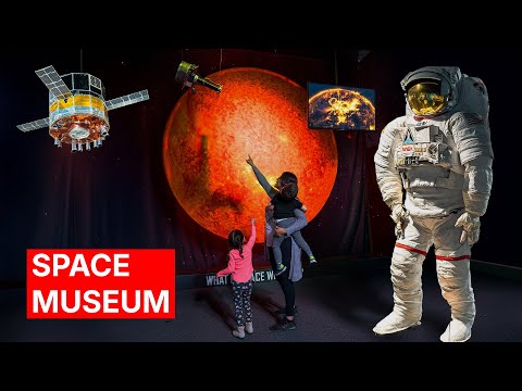 Explore the Universe at the Space Foundation Discovery Center