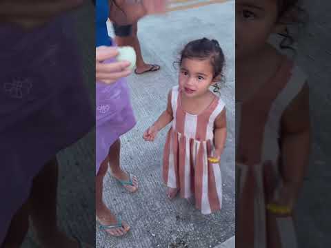 Lilo asking what’s inside the “Balut” ? #andieigenmann #happyislanders