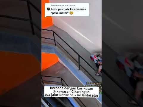 Parkir motor di depan kos-kosan lantai 3, kok bisa?