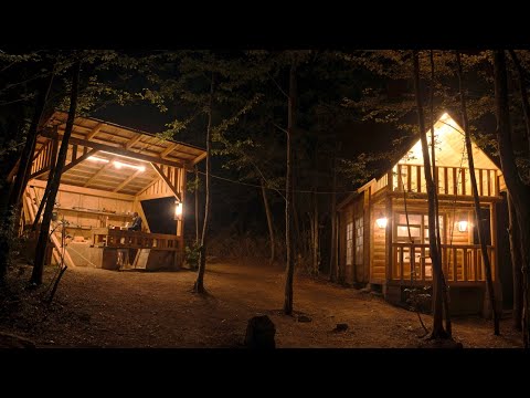 Life in the Middle of the Forest. Lighting and Furniture in a Log House