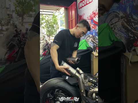 Spark Exhaust on Ducati Panigale V4S
