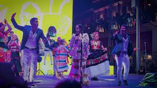 Lila Downs ft Banda Tierra Mojada - Cariñito