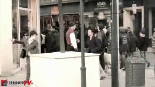 [NO COMMENT] Les Jeunesses Nationalistes rejetés du centre de Rennes par les Antifa.mp4
