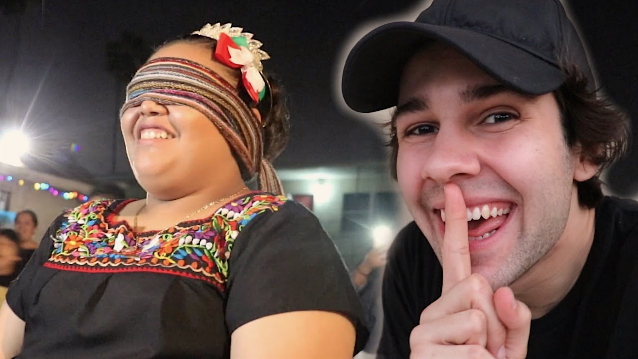 SURPRISING GIRL FOR HER BIRTHDAY (BLINDFOLD)