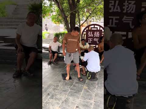 Where is my shoes? Lao Liu's behavior. I laughed until my stomach hurts. I read it and laughed a