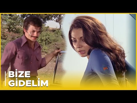 Bir Teselli Ver Türk Filmi  | Nermin, Orhan'ı Evine Davet Ediyor