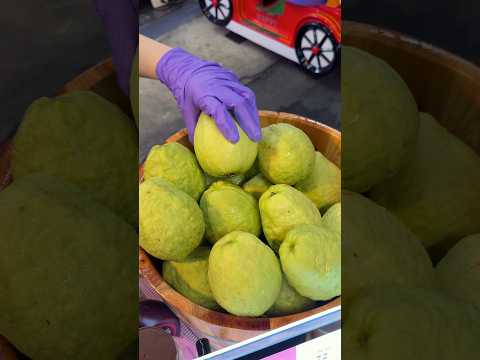 Do you like fresh guava? - Fruit Cutting Skills!