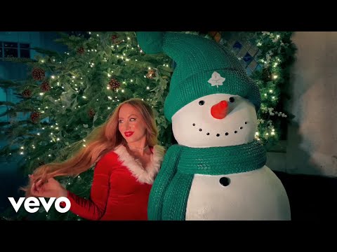 Emilee Lucia - Christmas With You (Official Music Video)