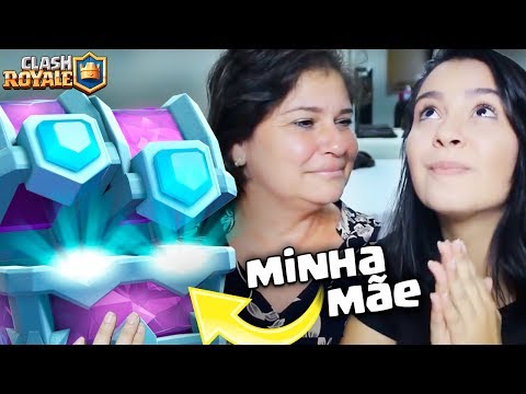 MINHA MÃE ESCOLHEU MINHAS CARTAS NO BAÚ DA ESTRATÉGIA!!!
