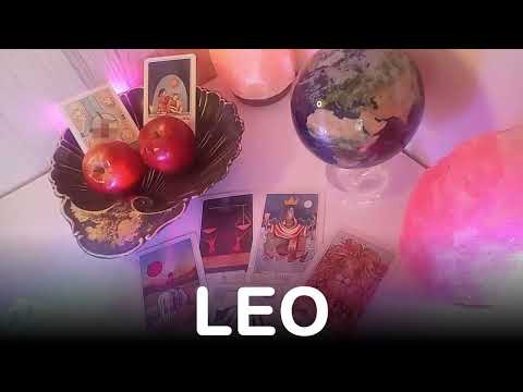 LEO - WOW! ES ORO MOLIDO... AH! PERO DEBES SABER ESTO