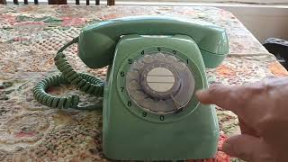 This Phone Doesn't Ring, It CHIMES! 🇯🇵