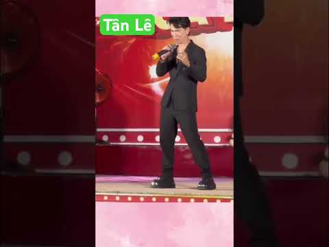 Vó ngựa trên đồi cỏ non #sotrs