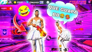 MI NOVIA ME OBLIGÓ A VESTIRME ASÍ 😨!! - Free Fire