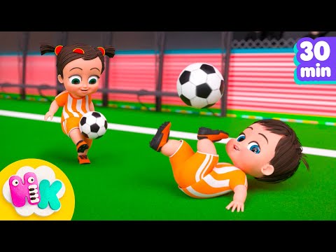 Chanson du Football ⚽️ Comptines et dessins animés pour Enfants | HeyKids en Français