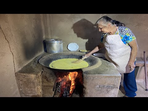 MONJOLO E FARINHA DE MILHO NA ROÇA DA DONA LUZIA