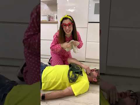 Funny couple - best pranks#shorts