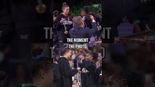 🏐 This is what sport’s all about. 🤝