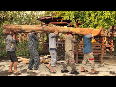 See How These Carpenters Turned A Tree Trunk Into A Beautiful 4 Door Shoe Cabinet