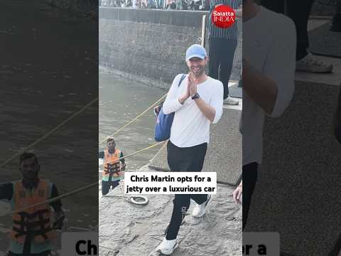 #chrismartin DITCHED posh car, takes a jetty to reach DY Patil Stadium for the #coldplay concert