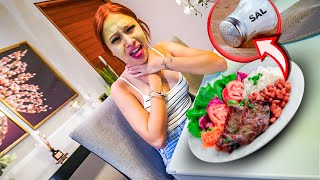 COLOQUEI TUDO DE RUIM DESSA COMIDA😈🤣