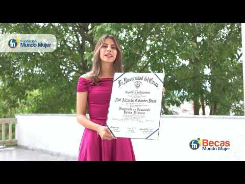 Grado becaria Mundo Mujer