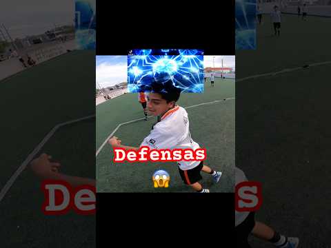 Hizo bien el defensa ? #goalkeeper #futbol #soccer #futbolmexicano #gorditos #defensa #viral