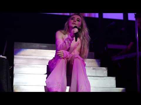 Sabrina Carpenter - Shadows (De-Tour Live, Vancouver)