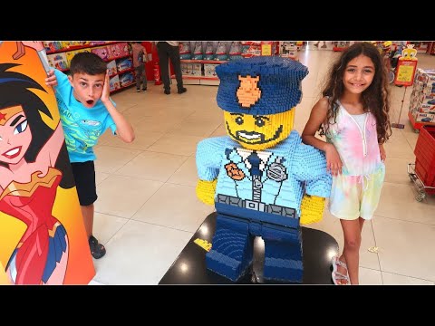 Heidi y Zidane van de compras por juguetes en la tienda para niños: ¡Aventuras divertidas