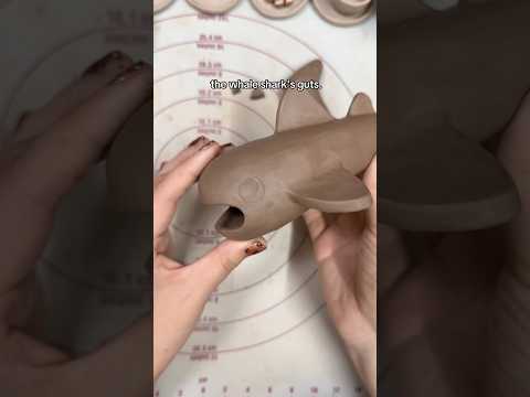 scooping the whale shark guts 🫢