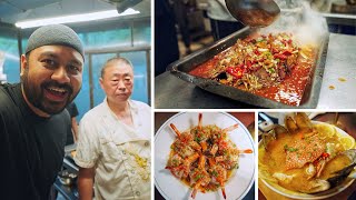 🔥 ঢাকায় চাইনিজ শেফ এর অথেন্টিক চাইনিজ খাবার || Chef Showed Us How He Cooks Chinese Foods! 😳