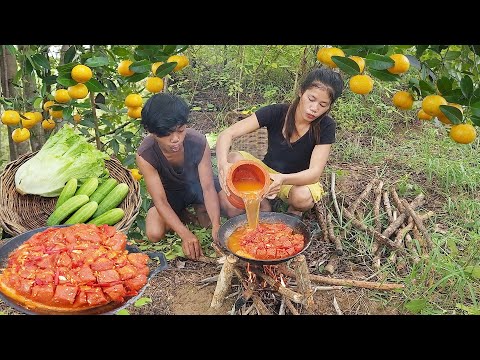 Yummy! Pork salad curry hot spicy chili so delicious food for dinner, Survival cooking