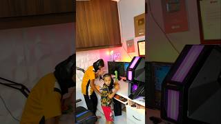 School Ke Bacche 👶 Ne Meri 2 Crore Ki Free Fire I'd Churane Ki Koshish Ki 😭|| Fr Revenge 🤬#shorts