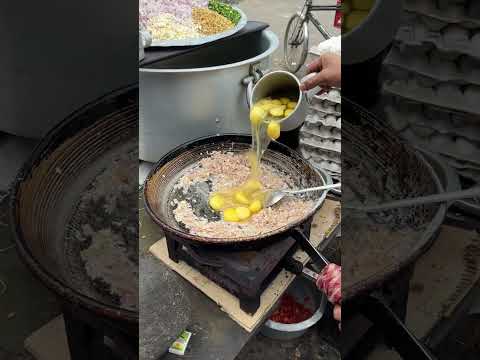 Kolkata Ki Most Oily Egg Bhurji | Indian Street Food