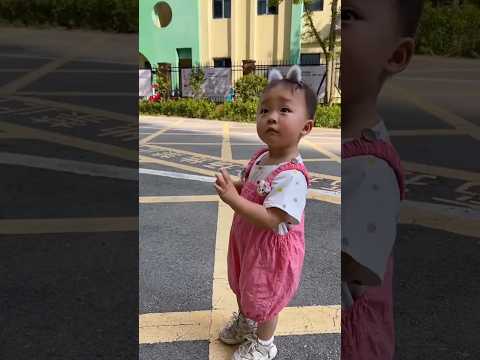 बहन ने ऐसे बचाई अपनी छोटी बहन ❤️~ mini wood toy-woodworking art skill /wood / hand crafts/ #shorts