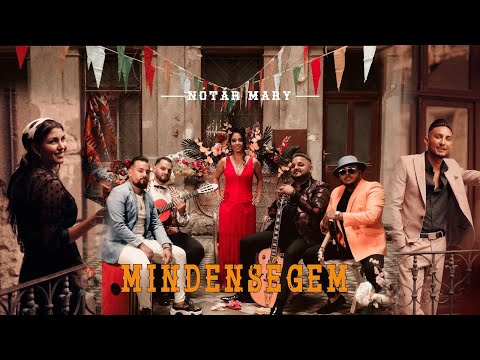 N&#243;t&#225;r Mary-Mindens&#233;gem (Official Music Video)